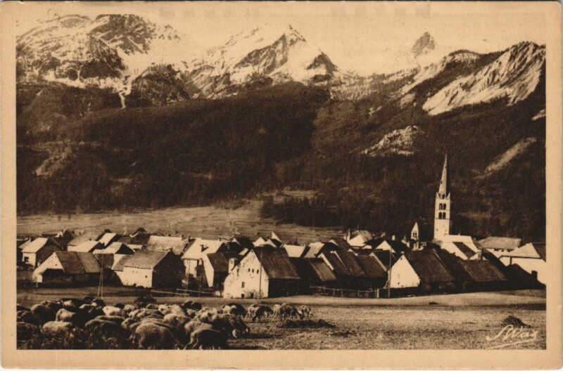 Carte postale ancienne Le Monetier-les-Bains et le Dome Monestier