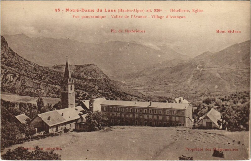 Carte postale ancienne Saint-Etienne-Le-Laus Notre-Dame du Laus