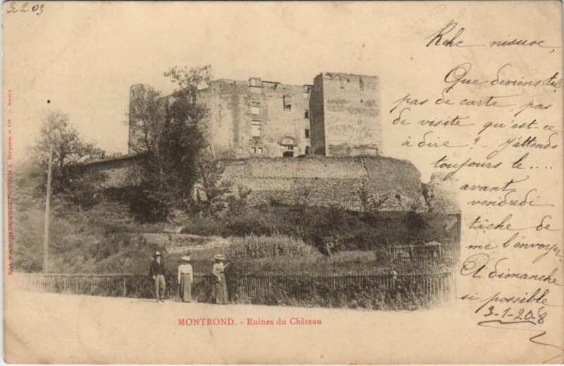 Carte postale ancienne Montrond Ruines du Chateau à Montrond