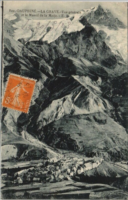 Carte postale ancienne La Grave Vue Generale et le Massif de la Meije à La Grave