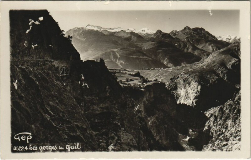 Carte postale ancienne Les Gorges du Guil