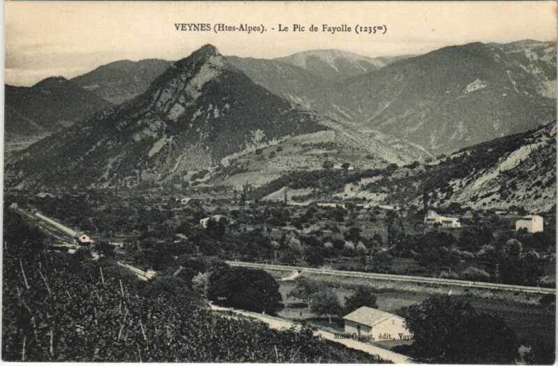 Carte postale ancienne Veynes Le Pic de Fayolle à Veynes