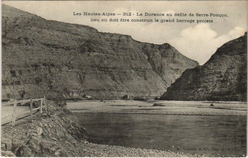Carte postale ancienne La Durance au Defile de Serre-Poncon