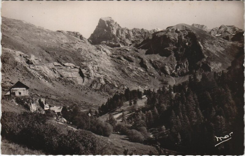 Carte postale ancienne Fouillez et le Brec du Chambeyron