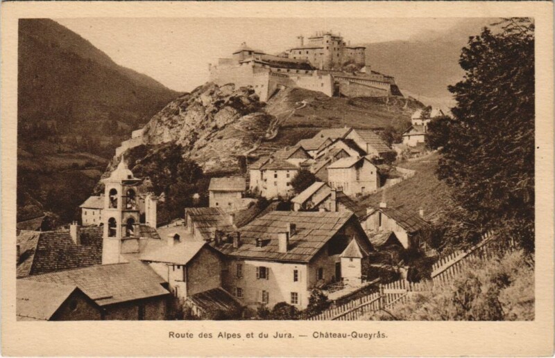 Carte postale ancienne Chateau Queyras