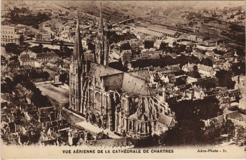 Carte postale ancienne Chartres Cathedrale France à Chartres