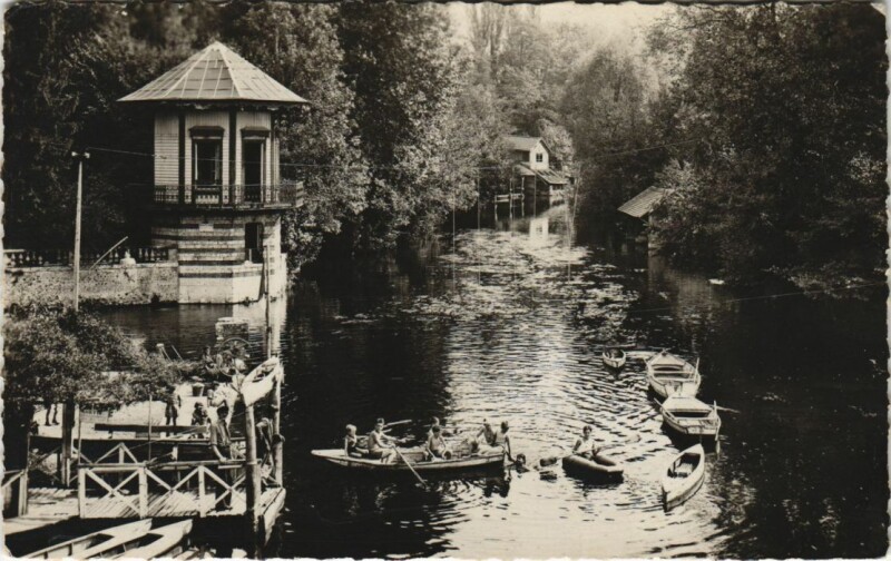 Carte postale ancienne Chartres La Petite Venise France à Chartres