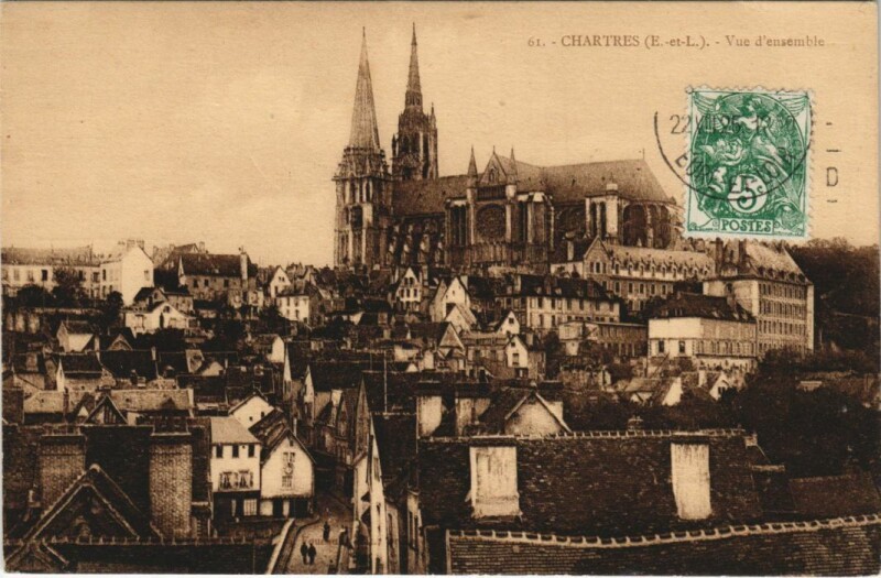 Carte postale ancienne Chartres vue d'ensemble France à Chartres