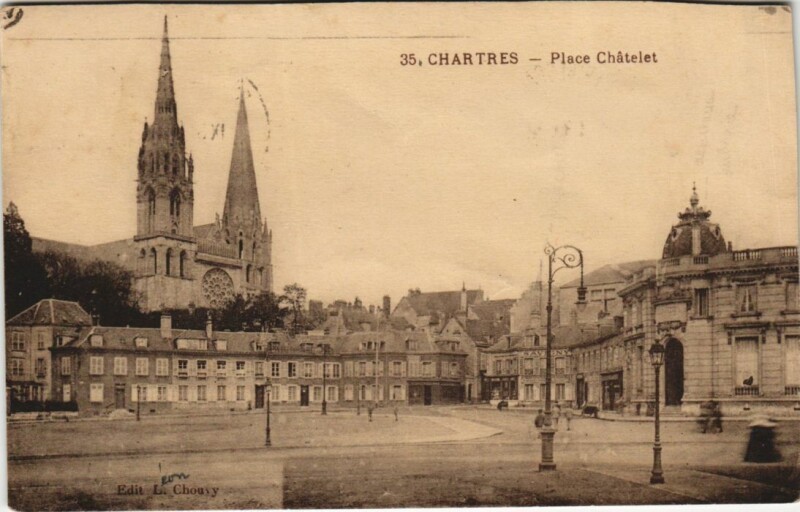 Carte postale ancienne Chartres Place Chatelet France à Chartres