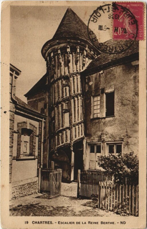 Carte postale ancienne Chartres Escalier de la Reine Berthe France à Chartres