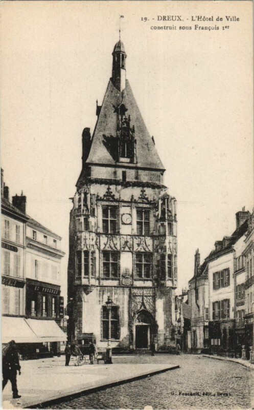 Carte postale ancienne Dreux Hotel de Ville France à Dreux
