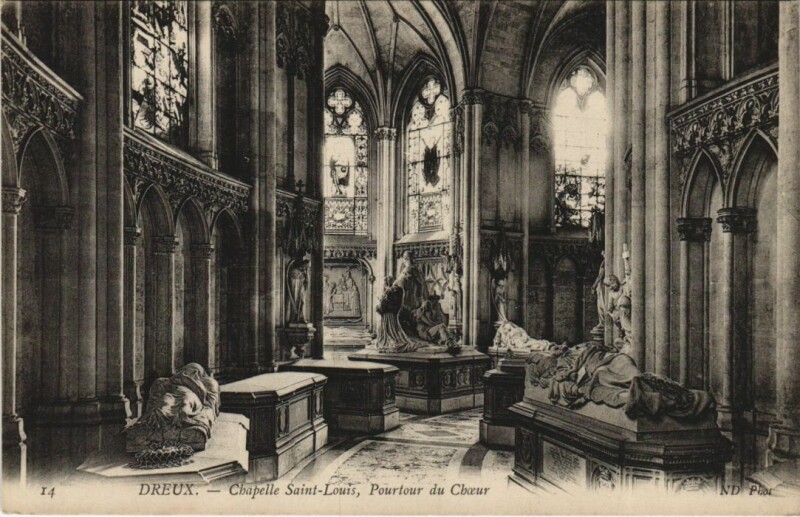 Carte postale ancienne Dreux Chapelle Saint-Louis, Pourtour du Choeur France à Dreux