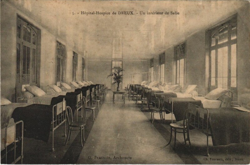 Carte postale ancienne Dreux Hopital Hospice, Unterieur de Salle France à Dreux