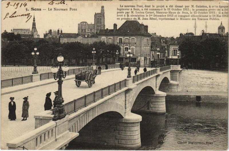 Carte postale ancienne Sens Le nouveau Pont France
