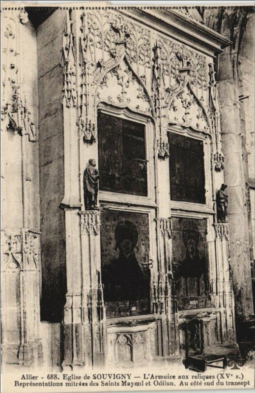 Carte postale ancienne Souvigny Eglise - L'Armoire aux Reliques à Souvigny