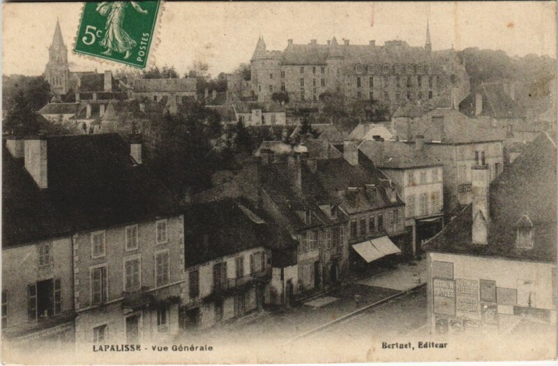 Carte postale ancienne Lapalisse Vue Generale à Lapalisse