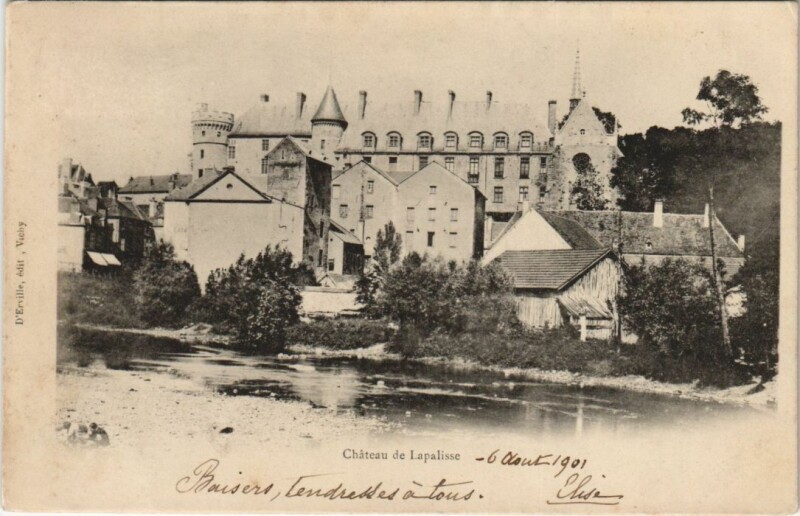 Carte postale ancienne Lapalisse Chateau de Lapalisse à Lapalisse