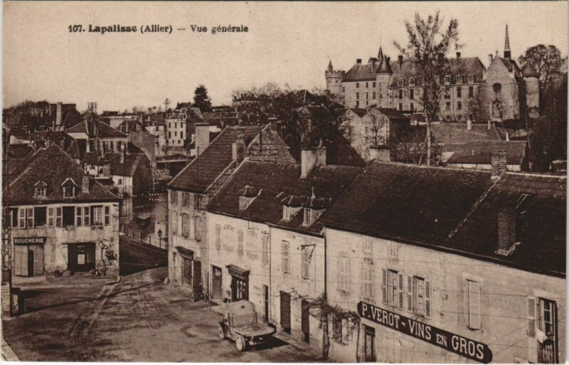 Carte postale ancienne Lapalisse Vue Generale à Lapalisse