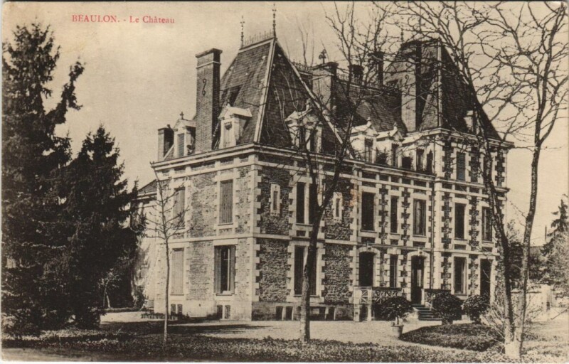 Carte postale ancienne Beaulon Le Chateau à Beaulon
