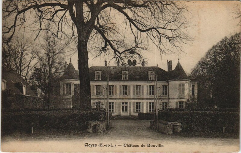 Carte postale ancienne Cloyes-sur-le-Loir Chateau de Bouville à Bouville
