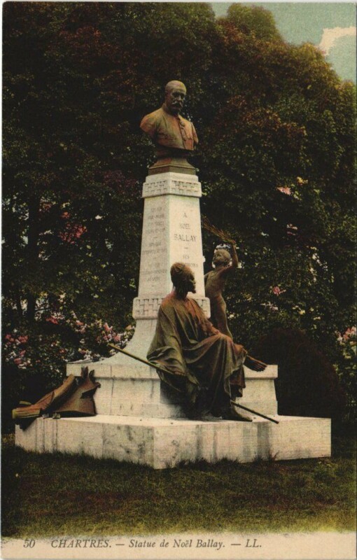 Carte postale ancienne Chartres Statue de Noel Ballay France à Chartres