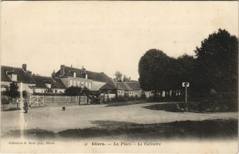 Carte postale ancienne Illiers La Place, Le Calvaire France