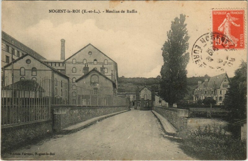Carte postale ancienne Nogent le Roi Moulins de Ruffin France à Nogent-le-Roi