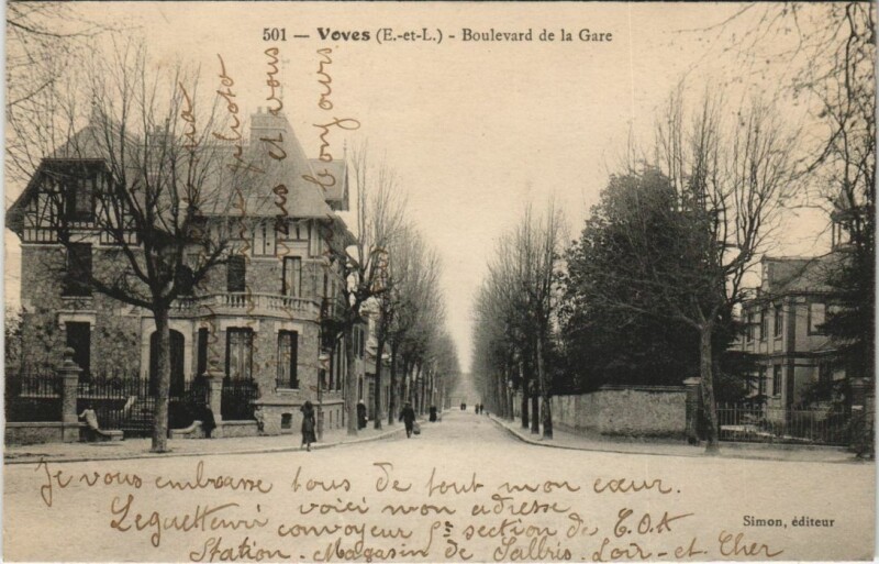 Carte postale ancienne Voves Boulevard de la Gare France