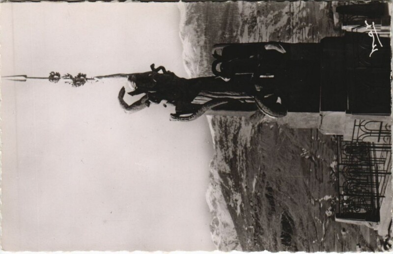 Carte postale ancienne Briancon La Statue de France France