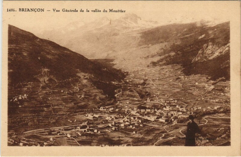 Carte postale ancienne Briancon Vue Generale de la vallee du Monetier France