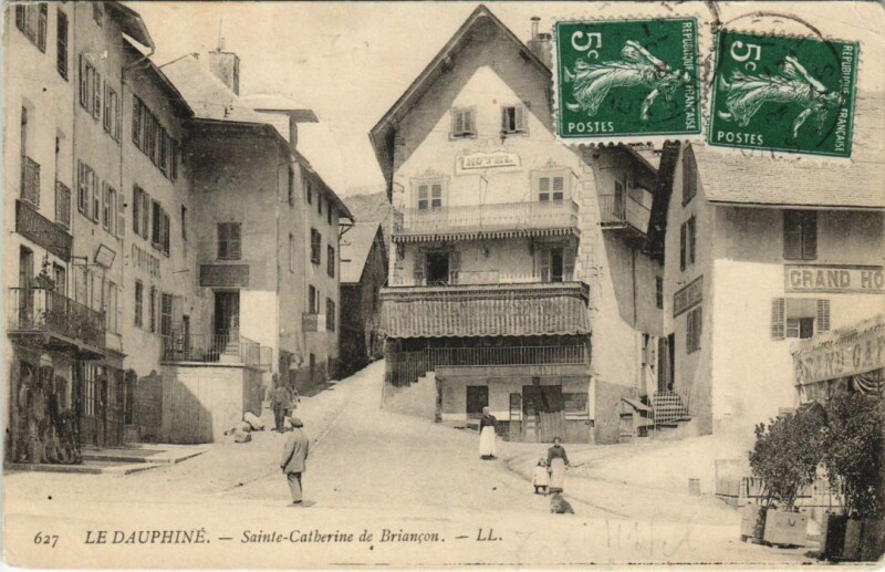 Carte postale ancienne Briancon Sainte-Catherine France