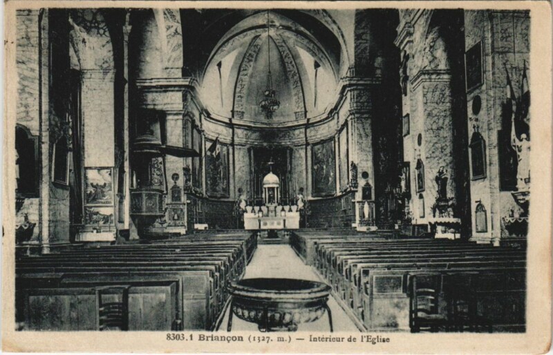 Carte postale ancienne Briancon Interieur de l'Eglise France