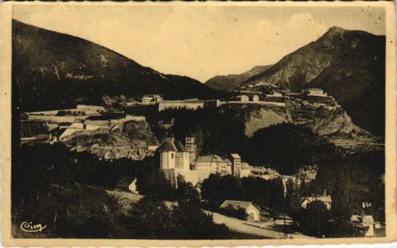 Carte postale ancienne Briancon Vue Generale France