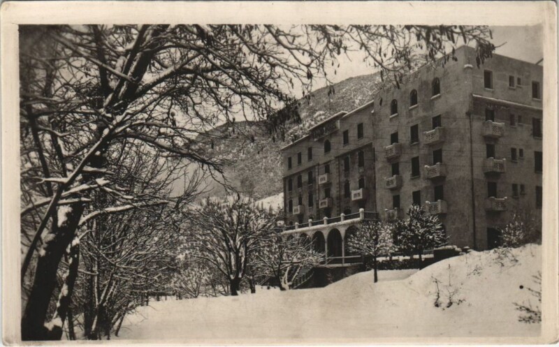 Carte postale ancienne Briancon Le Grand Hotel France