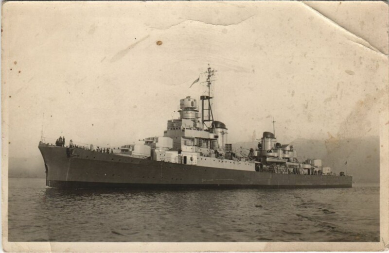 Carte postale ancienne Warship Ships