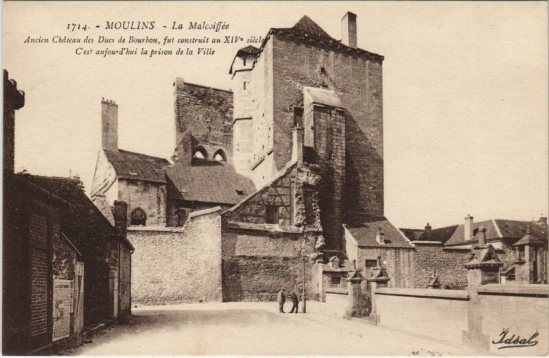 Carte postale ancienne Moulins La Malcoiffee à Moulins