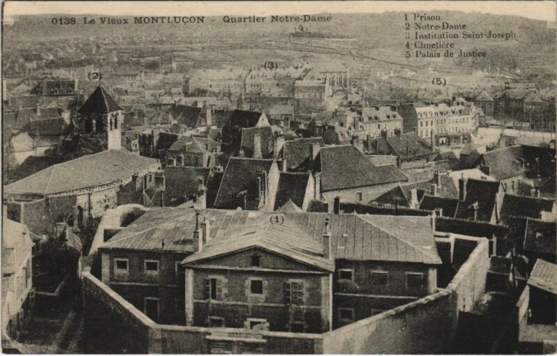 Carte postale ancienne Montlucon Quartier Notre Dame