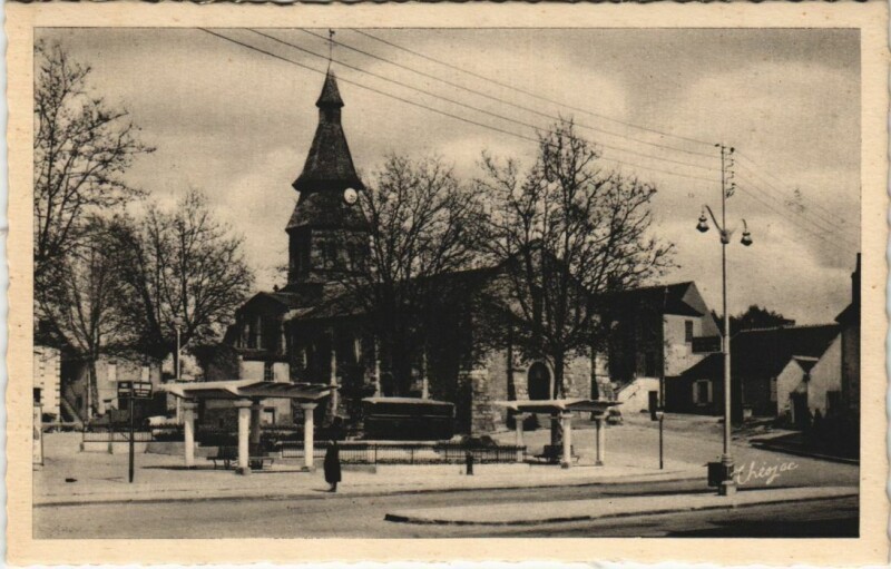 Carte postale ancienne Neris les Bains Eglise