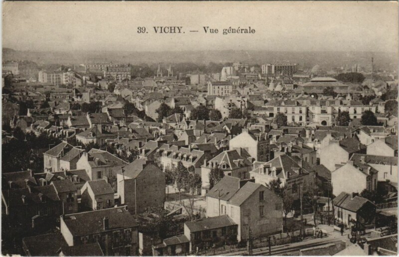 Carte postale ancienne Vichy vue generale à Vichy