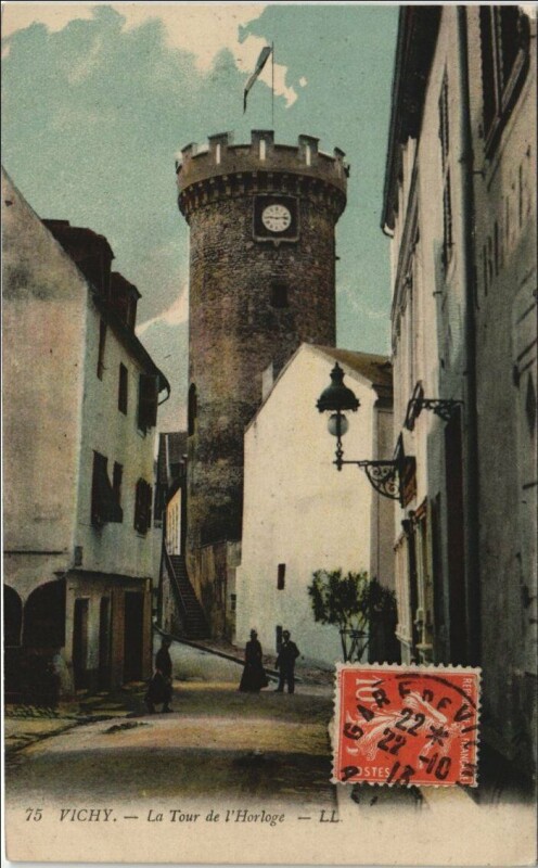 Carte postale ancienne Vichy Tour de l'Horloge à Vichy