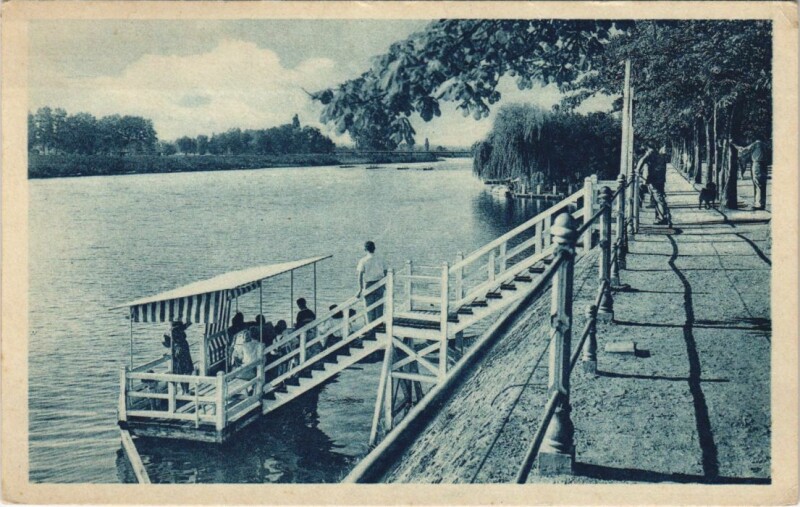 Carte postale ancienne Vichy Les Bords de l'Allier à Vichy