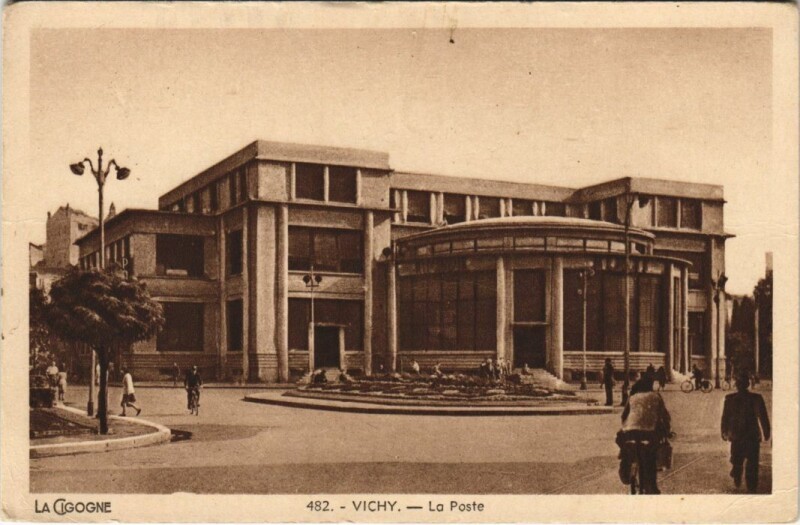Carte postale ancienne Vichy La Poste à Vichy