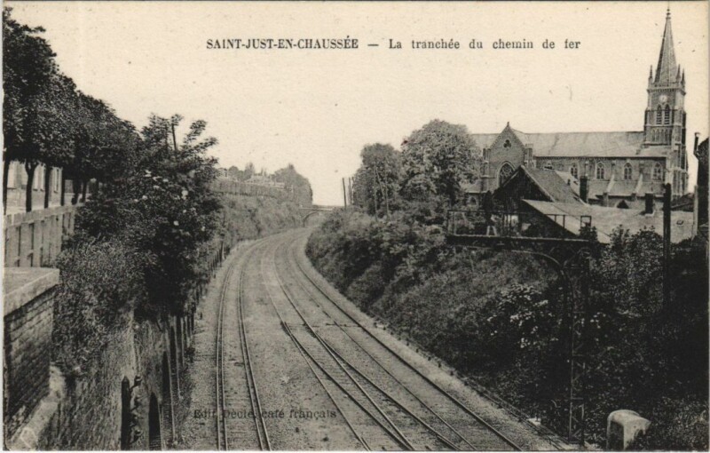 Carte postale ancienne Saint-Just-en-Chaussee La Tranchee du Chemin de Fer