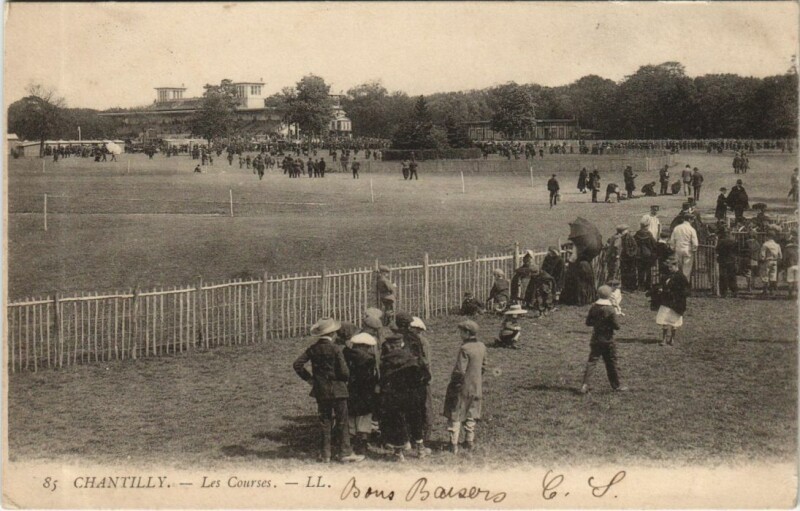 Carte postale ancienne Chantilly Les Courses à Antilly