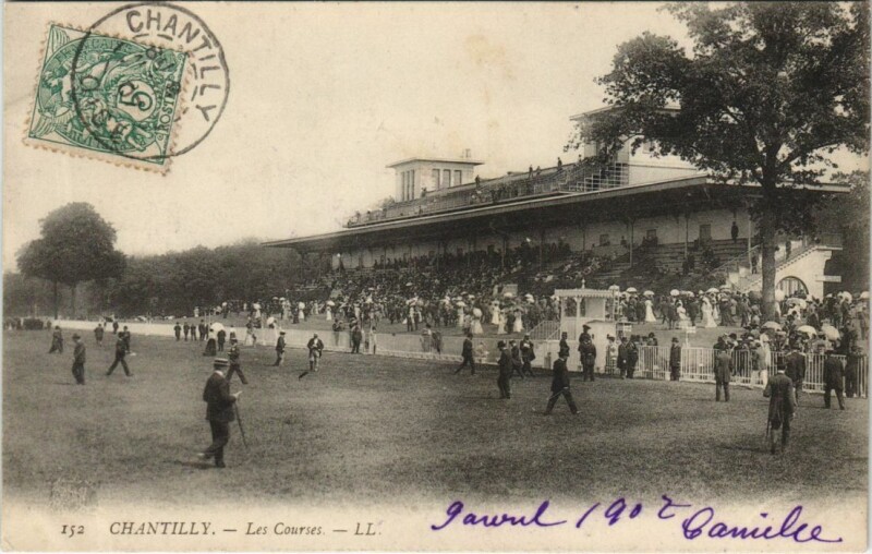 Carte postale ancienne Chantilly Les Courses à Antilly