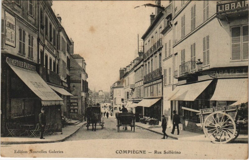 Carte postale ancienne Compiegne Rue Solferino