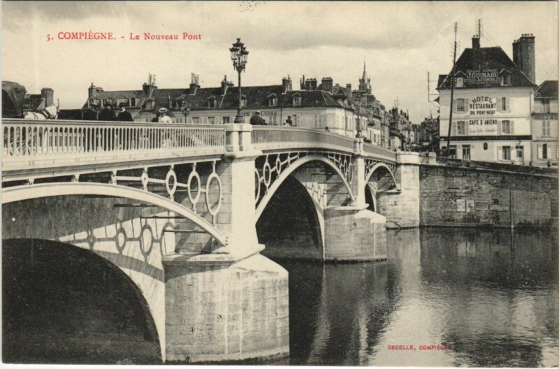 Carte postale ancienne Compiegne Le Nouveau Pont
