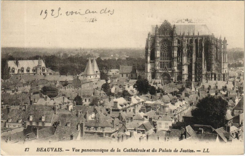 Carte postale ancienne Beauvais Vue Panoramique à Beauvais