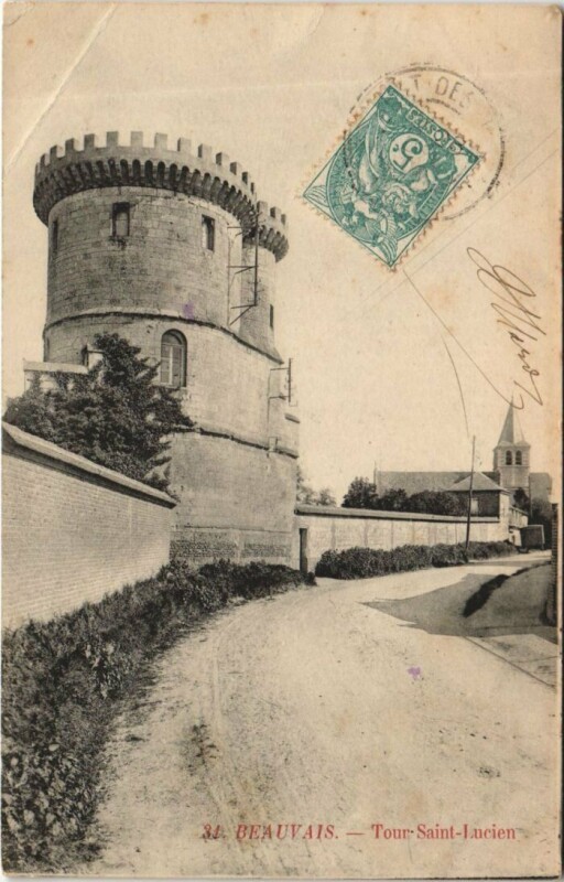Carte postale ancienne Beauvais Tour Saint-Lucien à Beauvais