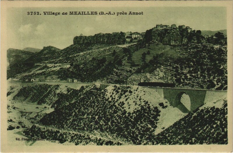 Carte postale ancienne Meailles pres Annot - Vue Panoramique à Annot